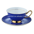 Tasses et soucoupes en porcelaine couleur en porcelaine